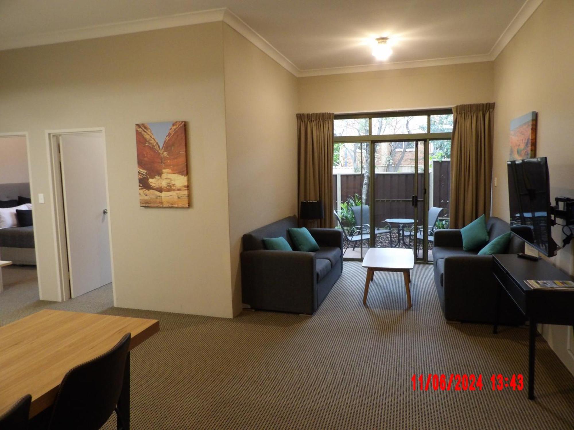The Belmore Apartments Hotel Wollongong Exterior photo